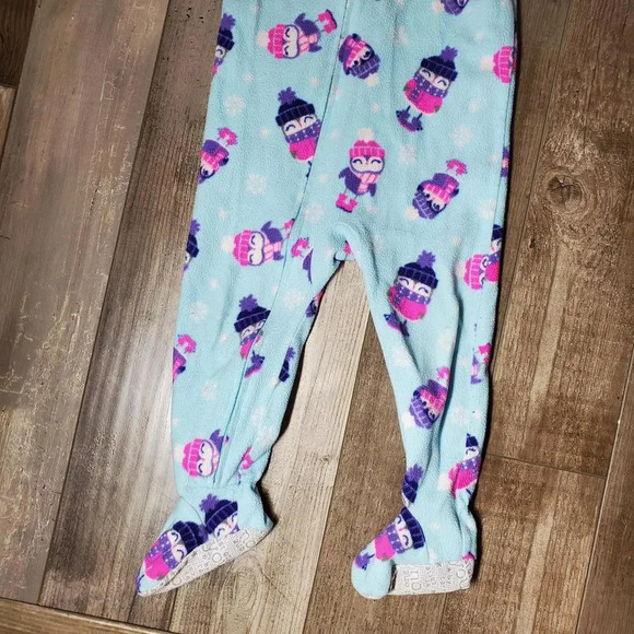 Carter's Size 2T Toddler Girl Blue and Pink Penguin Fleece Footed Pajamas - Picture 6 of 15